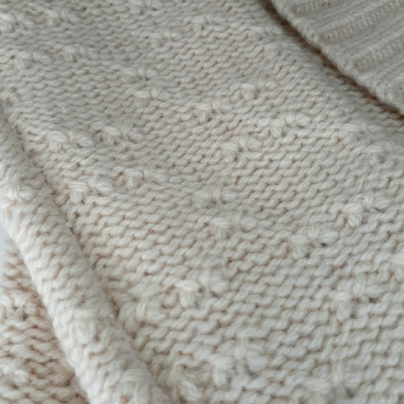 Ted Baker Women's Cream Wrap Sweater. Size 2 - Picture 5 of 11